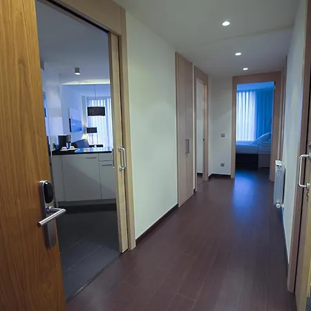 Jardines De Uleta Suites Hotel apartamentowy 4*